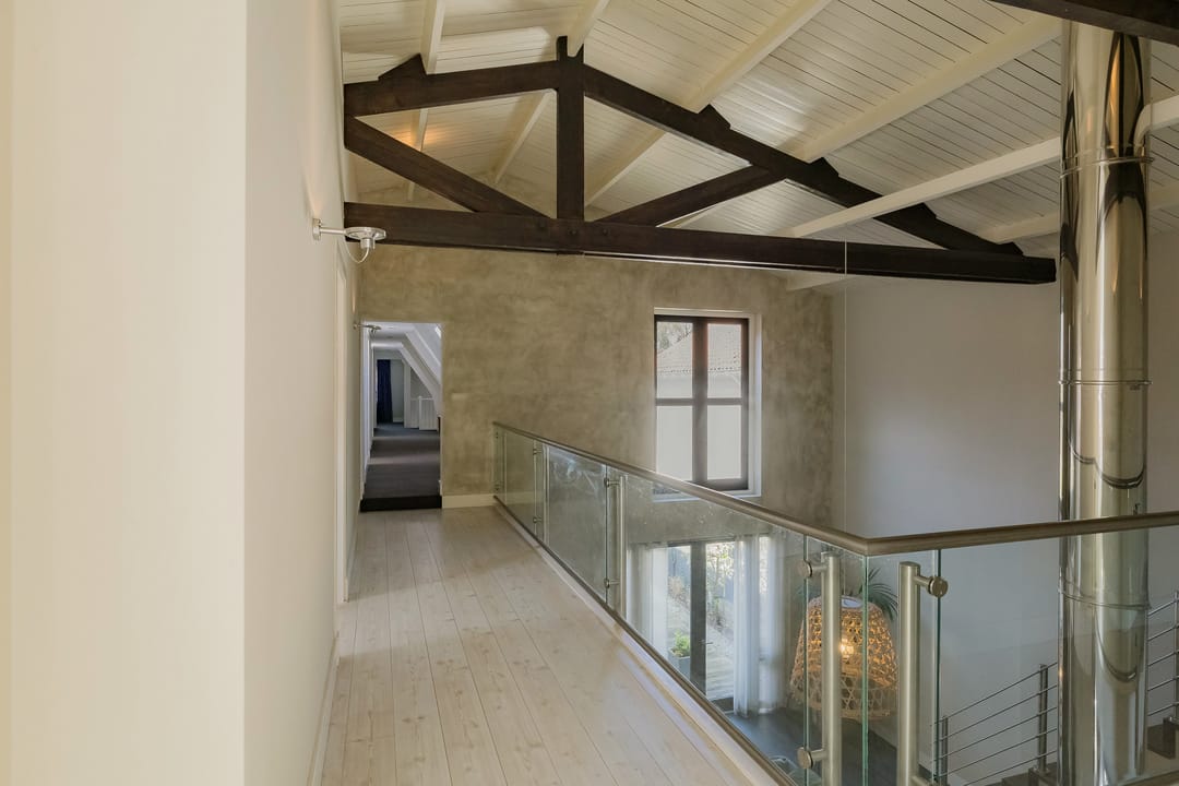 Photo 43 of Rijnsburgerweg 94