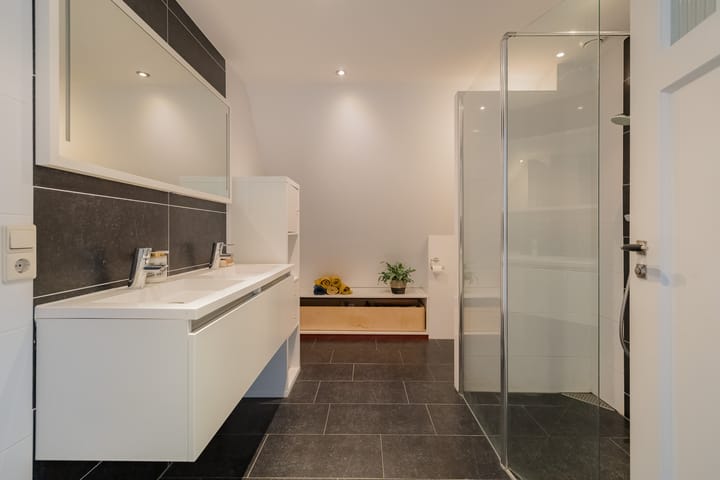 Foto 64 van Rijnsburgerweg 94