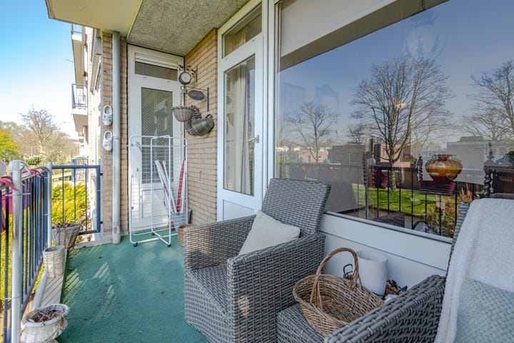 Foto 18 van Tholenstraat 104