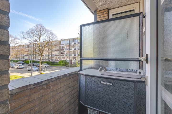 Foto 19 van Tholenstraat 104