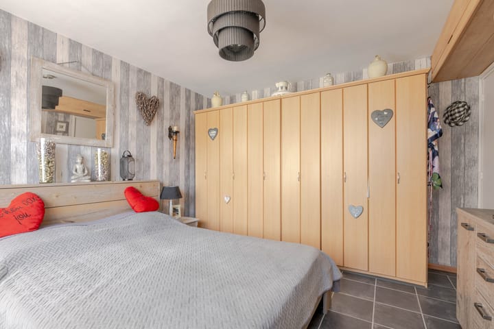 Foto 20 van Tholenstraat 104