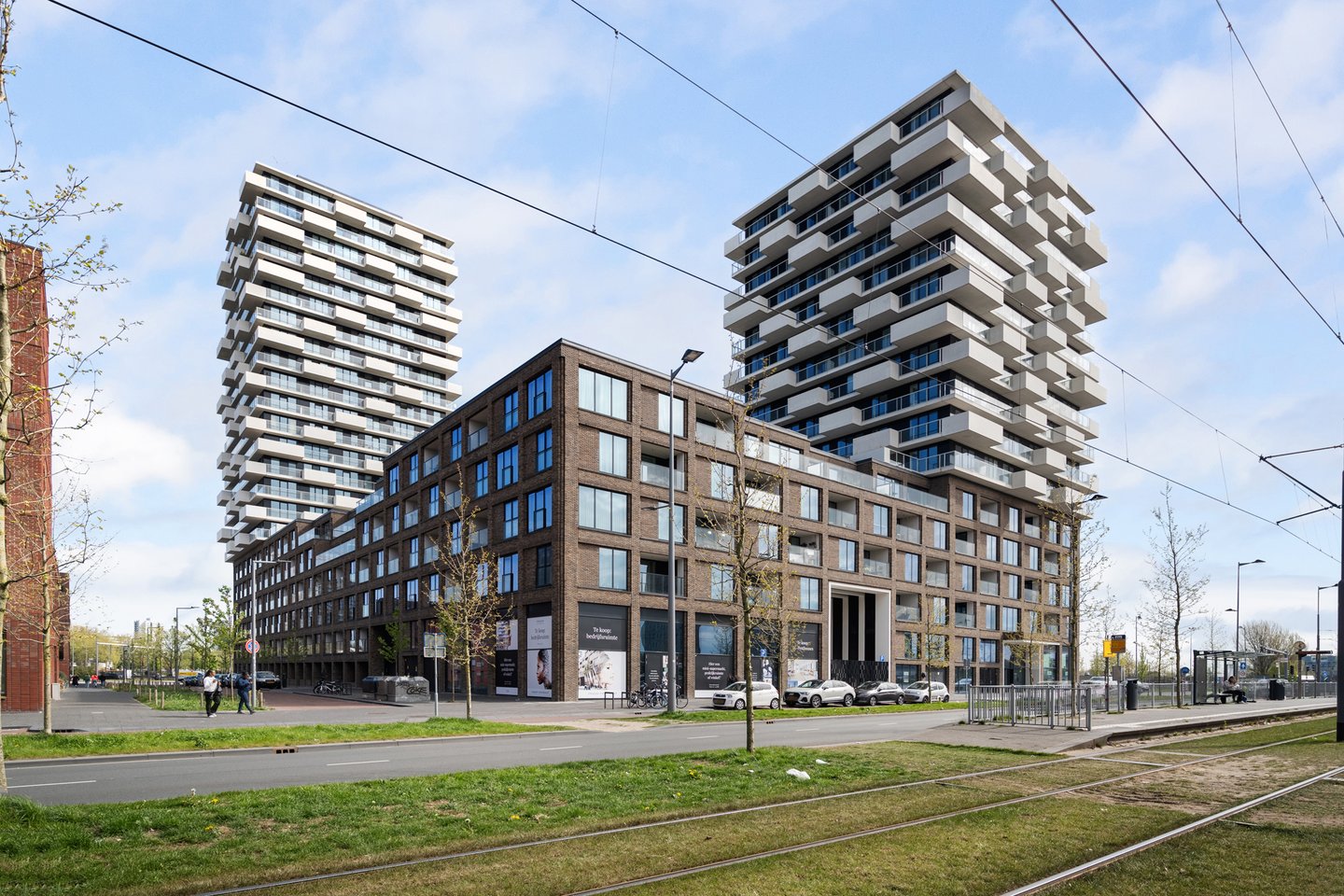 View photo 1 of Laan op Zuid 1650-1652