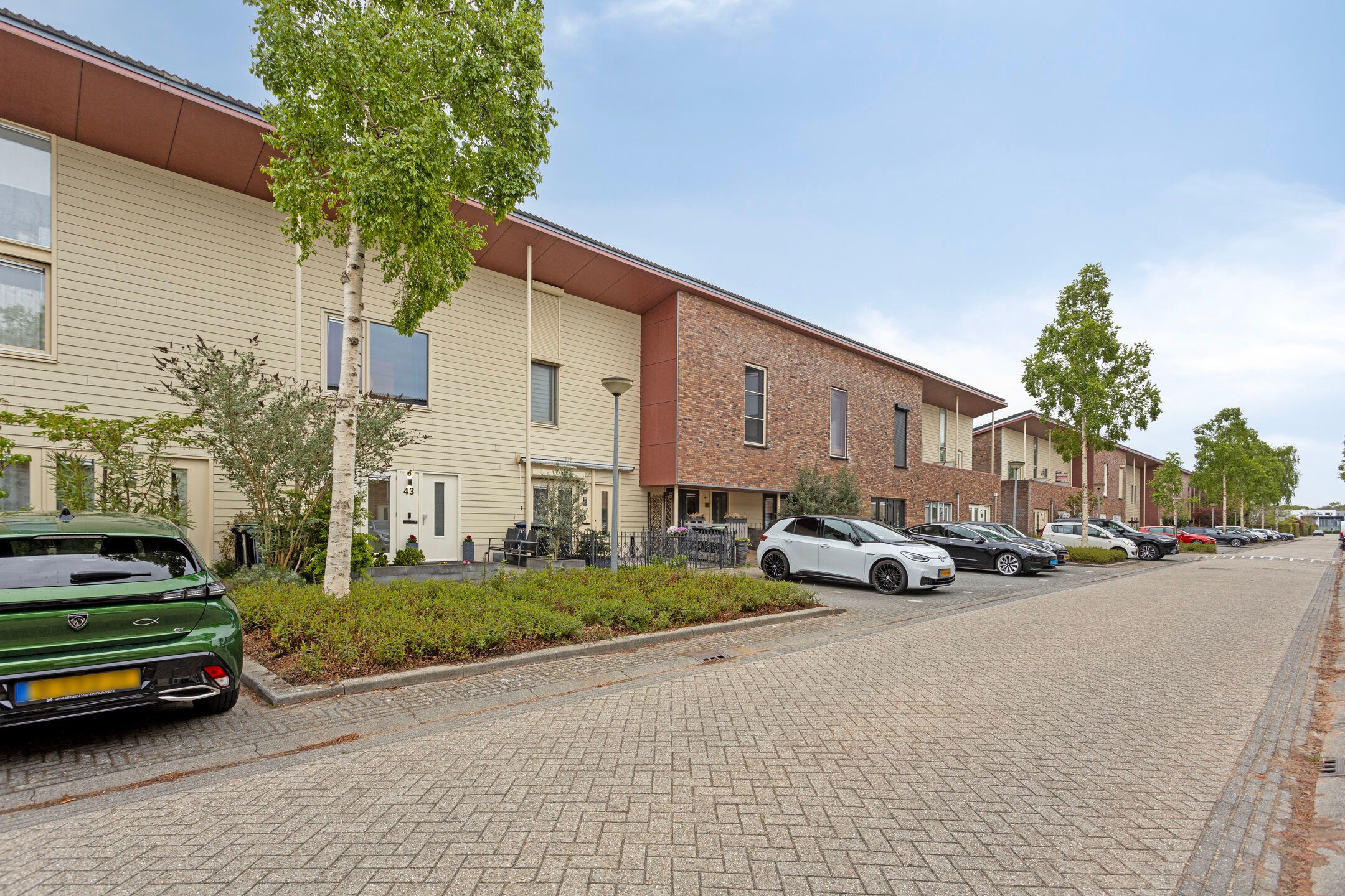 Photo 27 of Brancusistraat 43