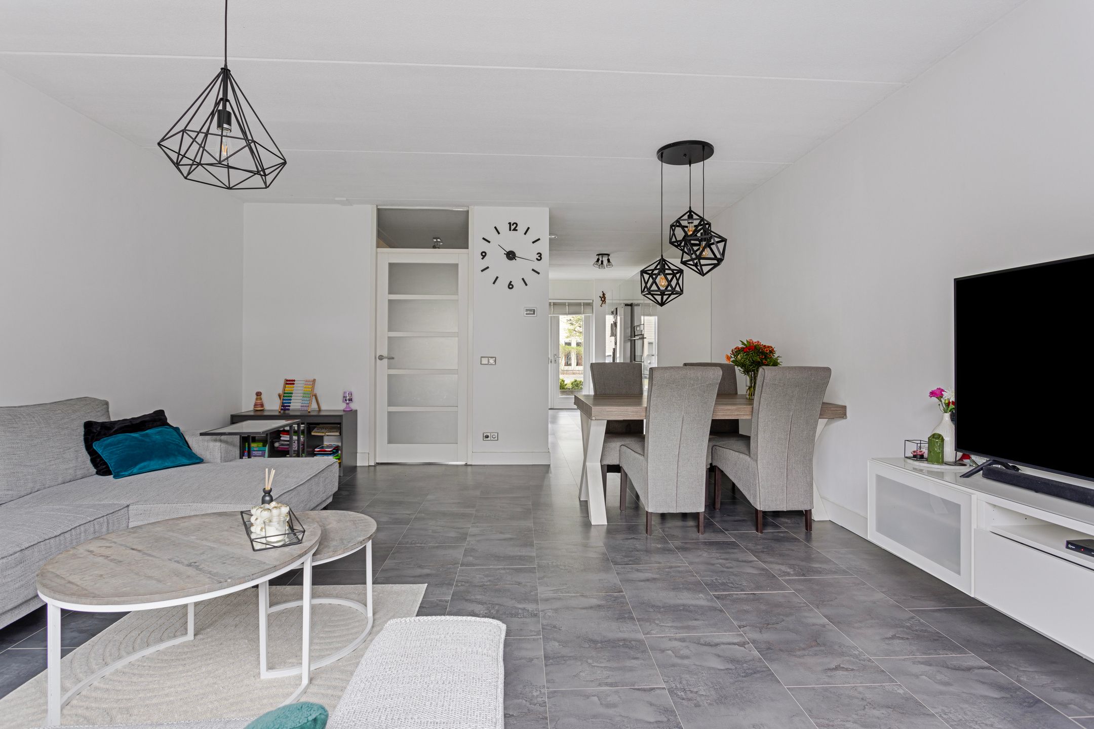 Photo 9 of Brancusistraat 43