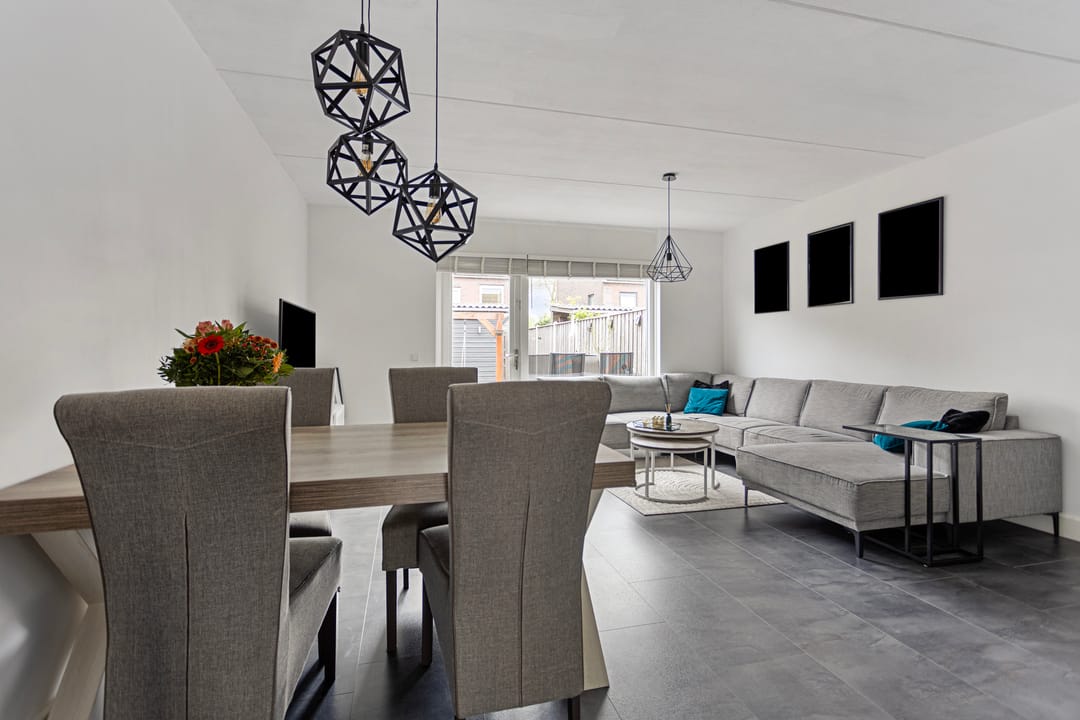 Photo 11 of Brancusistraat 43