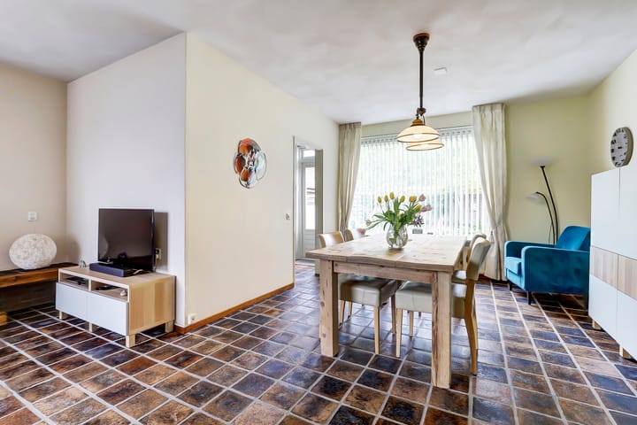 Foto 10 van Monarchstraat 41