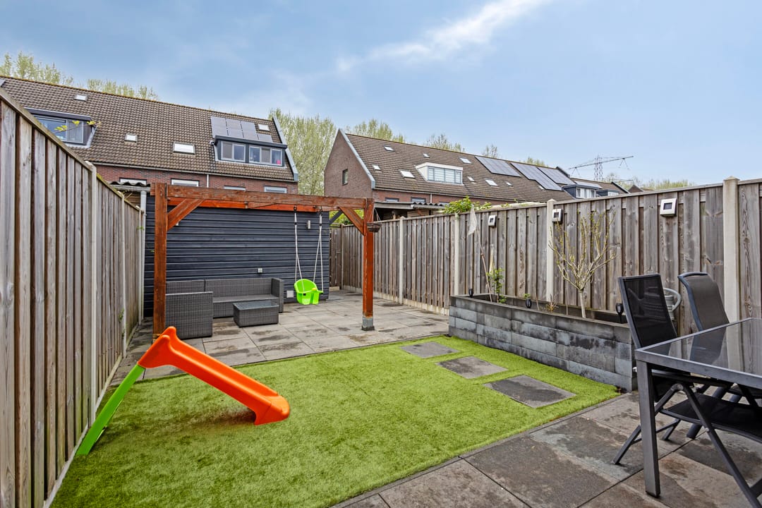 Photo 23 of Brancusistraat 43