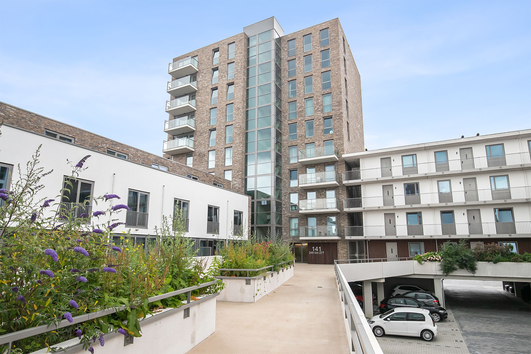 Foto 3 van Friesestraatweg 141-246