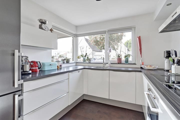 Foto 14 van Lunterenstraat 37