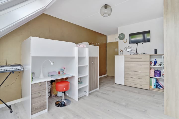 Foto 18 van Lunterenstraat 37