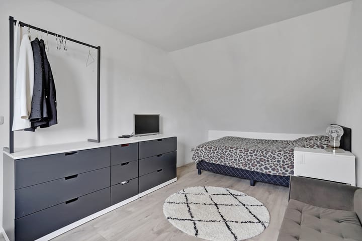 Foto 23 van Lunterenstraat 37