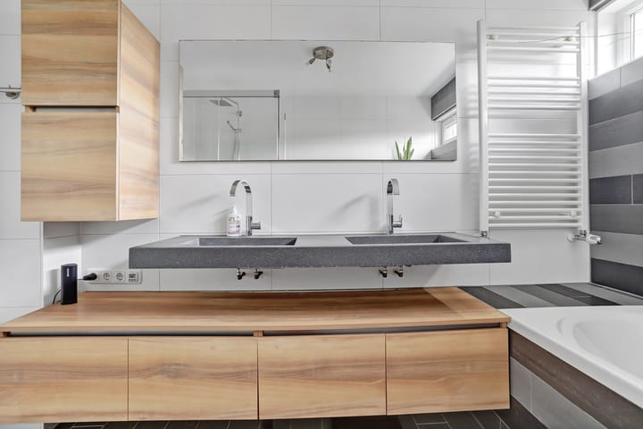 Foto 25 van Lunterenstraat 37