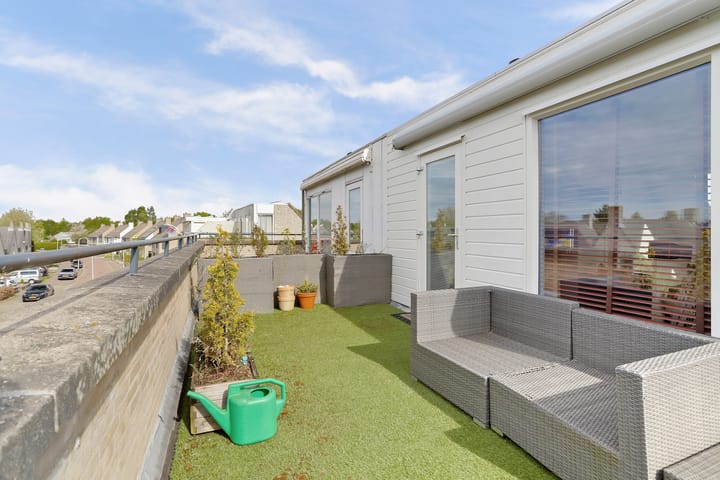 Foto 32 van Lunterenstraat 37