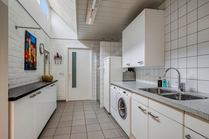 Foto 24 van Prins van Luikstraat 63