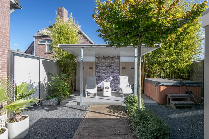 Foto 32 van Prins van Luikstraat 63