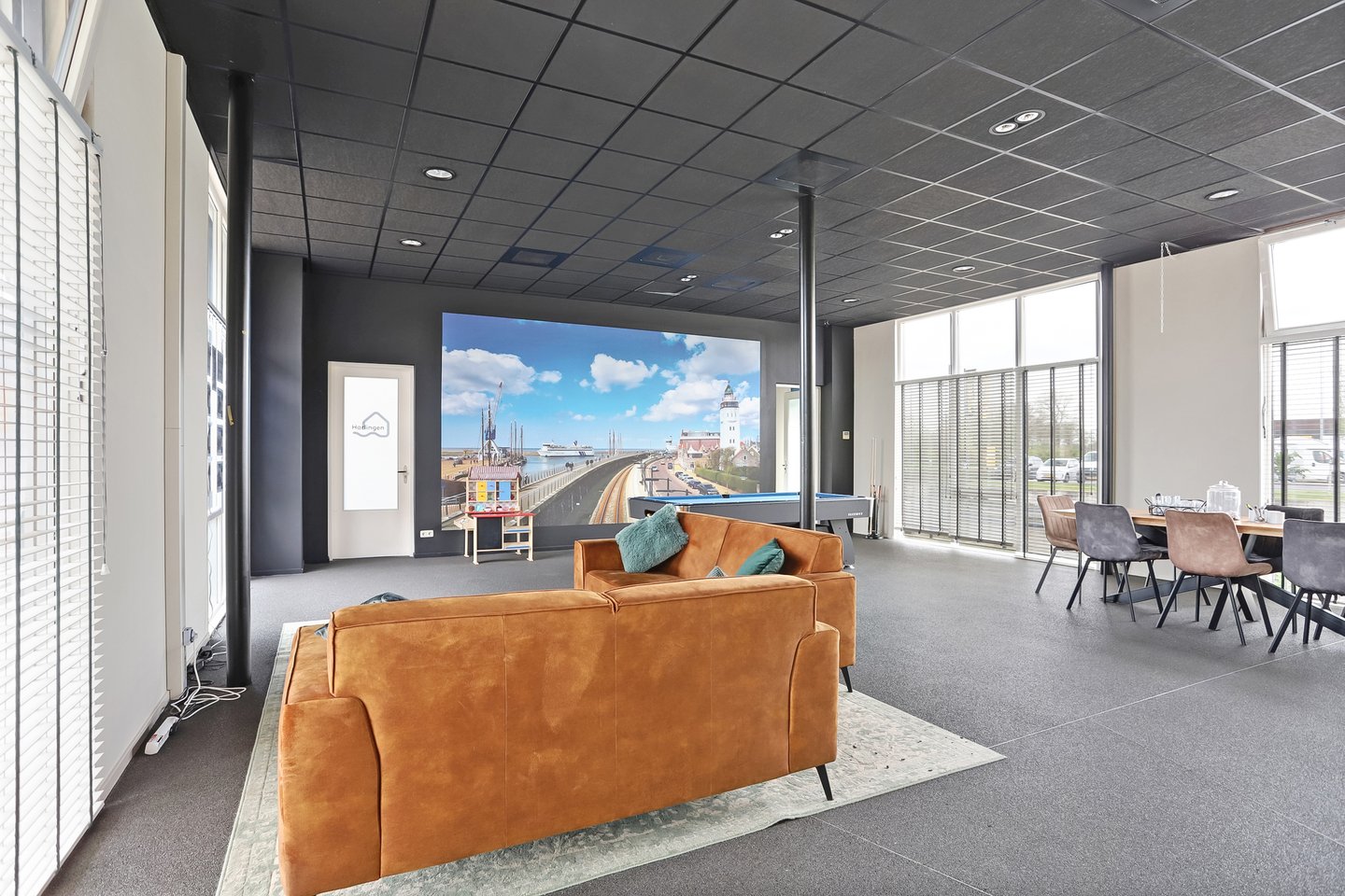Bekijk foto 3 van Stationsweg 2