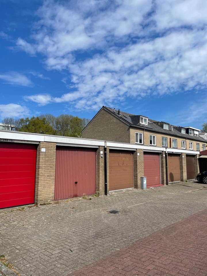 Photo 4 of Jan Ligthartstraat 32