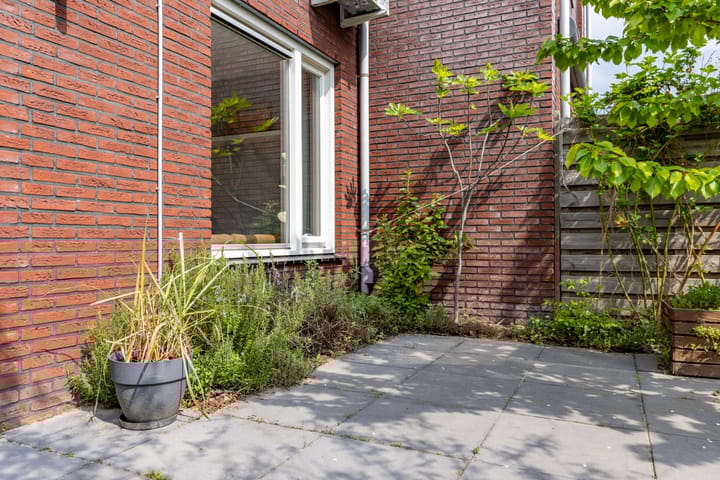 Photo 25 of Akker 41