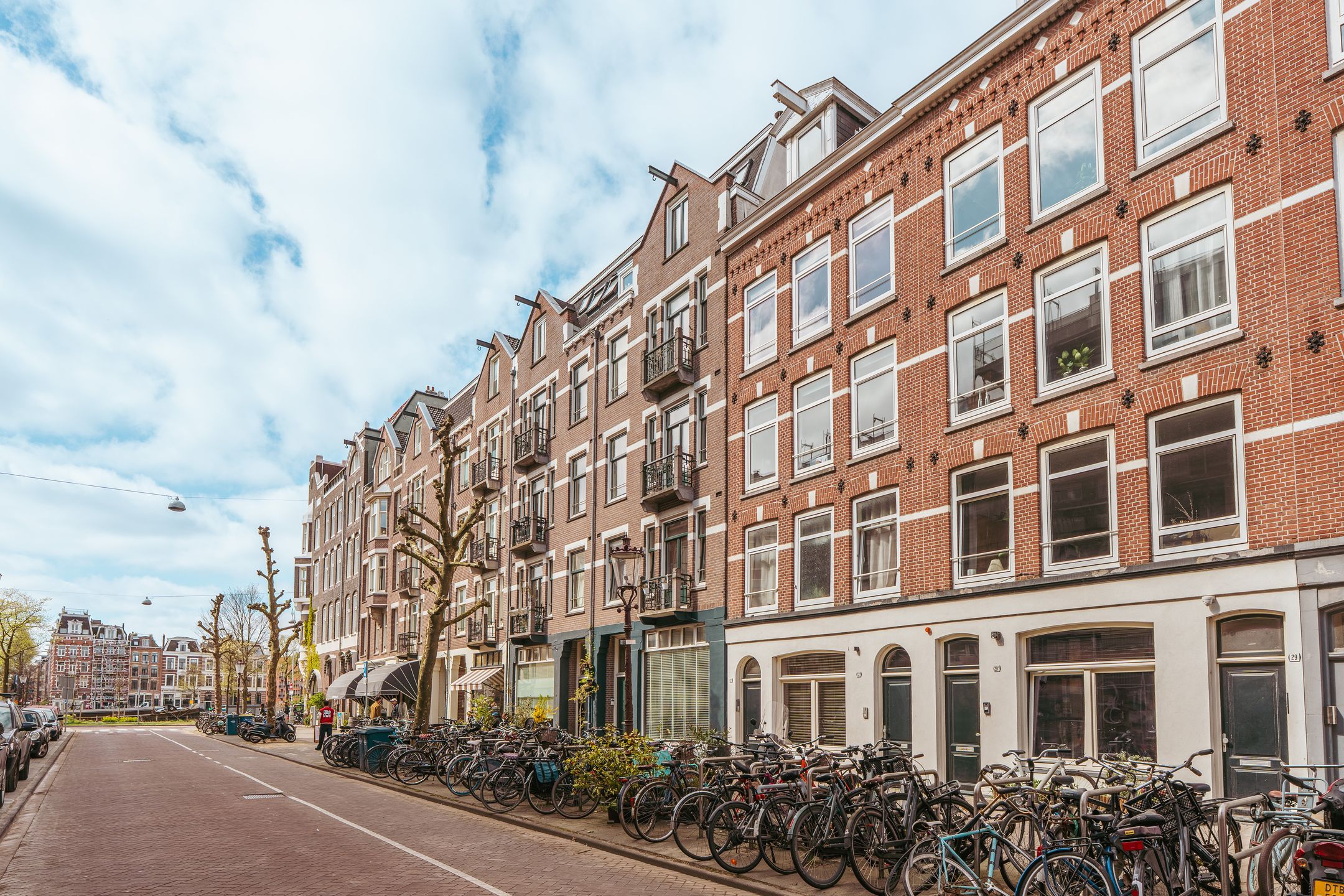 Photo 21 of Eerste Oosterparkstraat 11-2