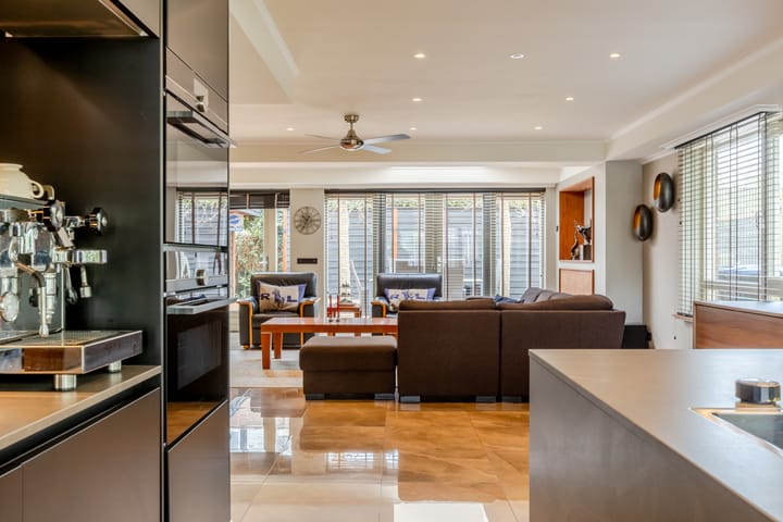 Foto 11 van Waterviolier 12