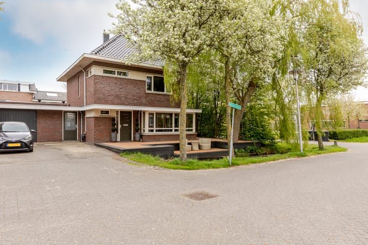 Foto 72 van Waterviolier 12