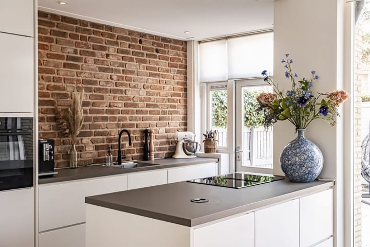 Foto 10 van Leidsevaartweg 145