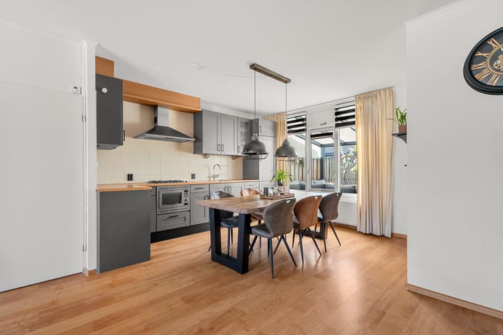 Foto 16 van Zellersacker 2134