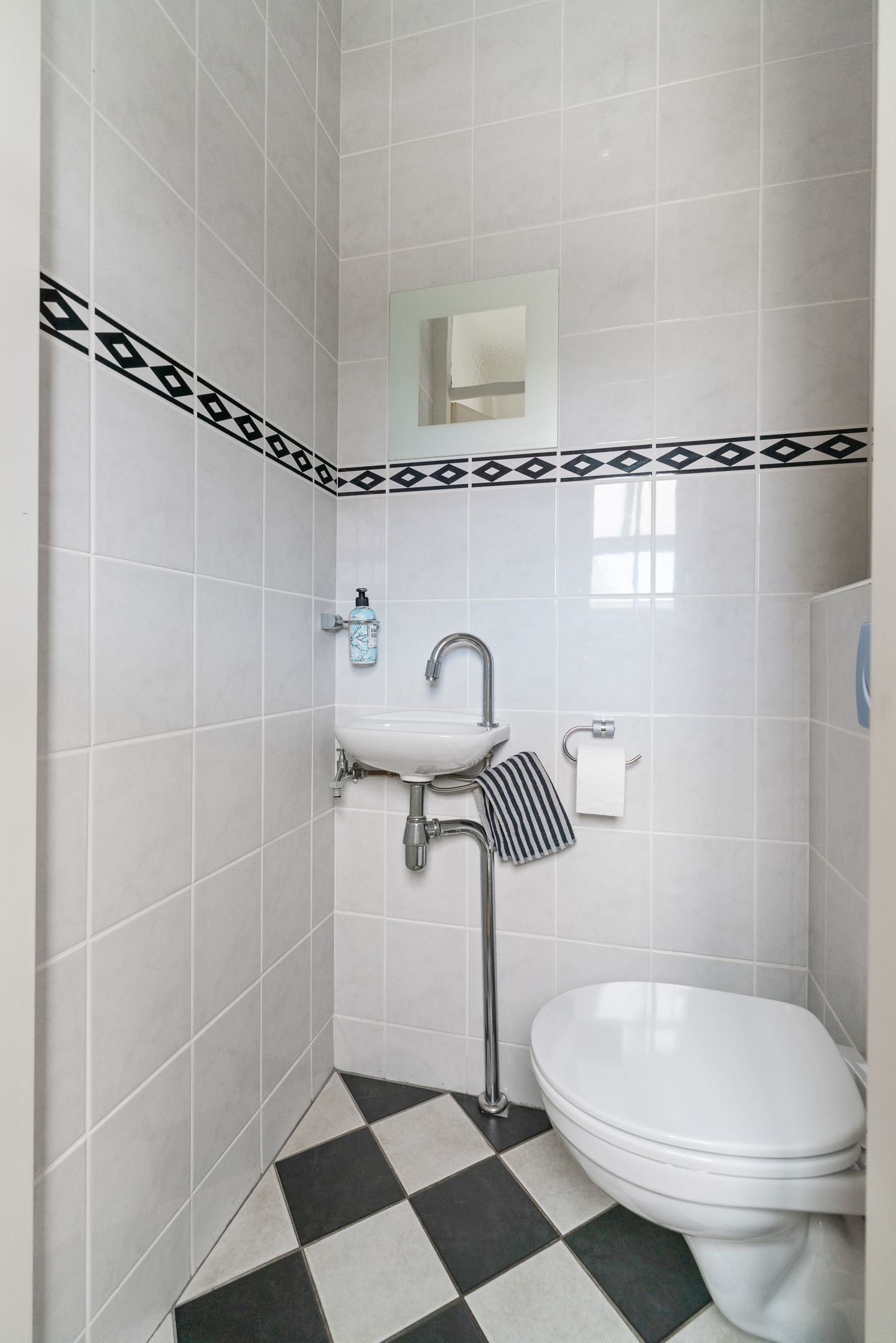 Foto 25 van Zellersacker 2134