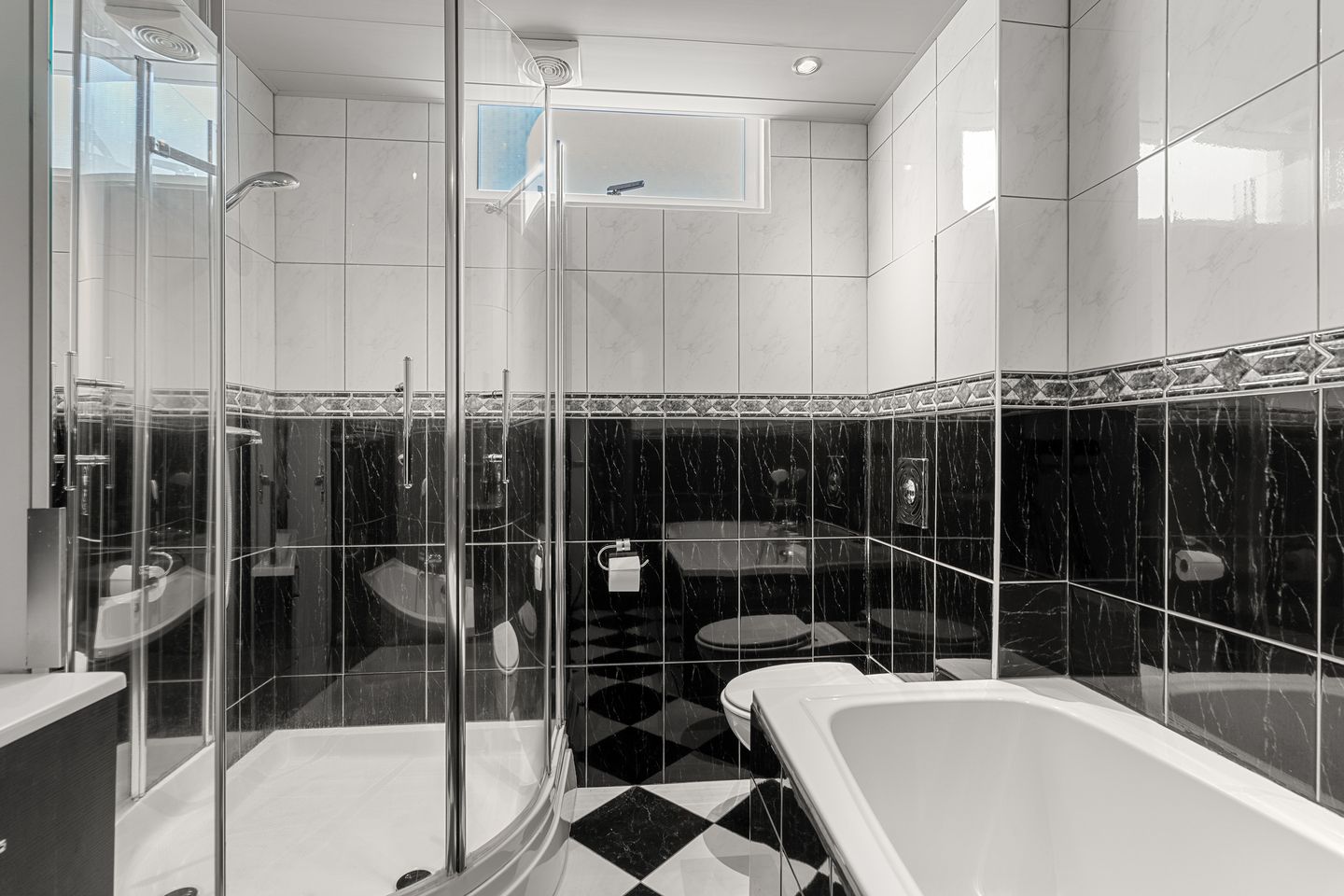 Foto 29 van Zellersacker 2134