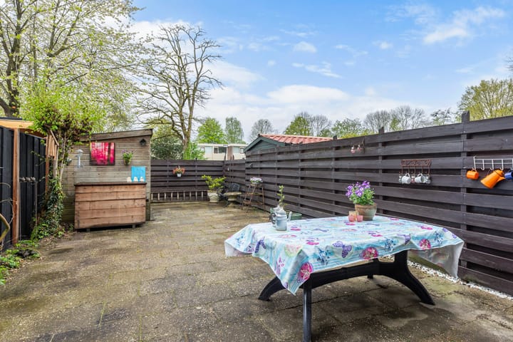 Foto 10 van Schrijnwerkershorst 234