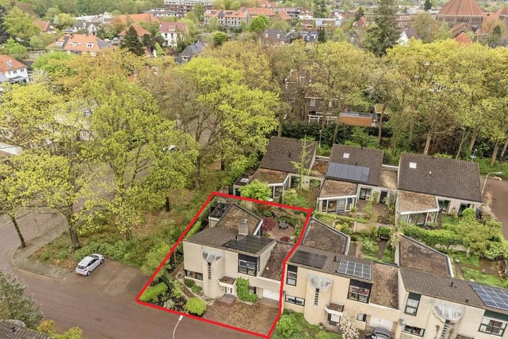 Foto 4 van Eugène Lückerstraat 1