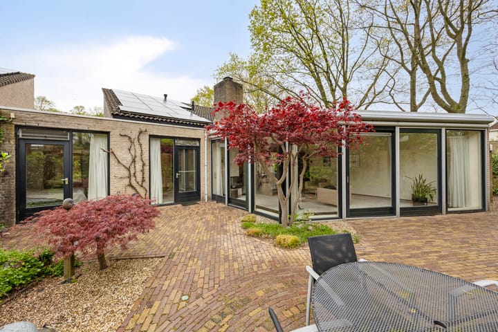 Foto 5 van Eugène Lückerstraat 1