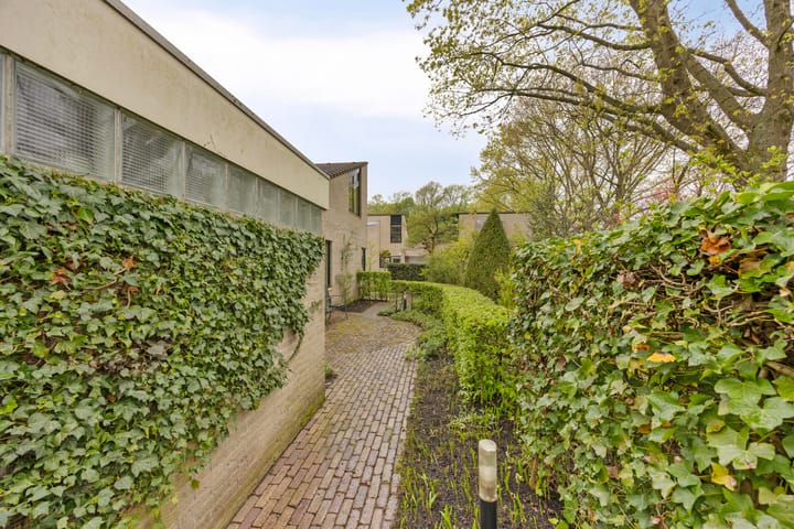 Foto 36 van Eugène Lückerstraat 1