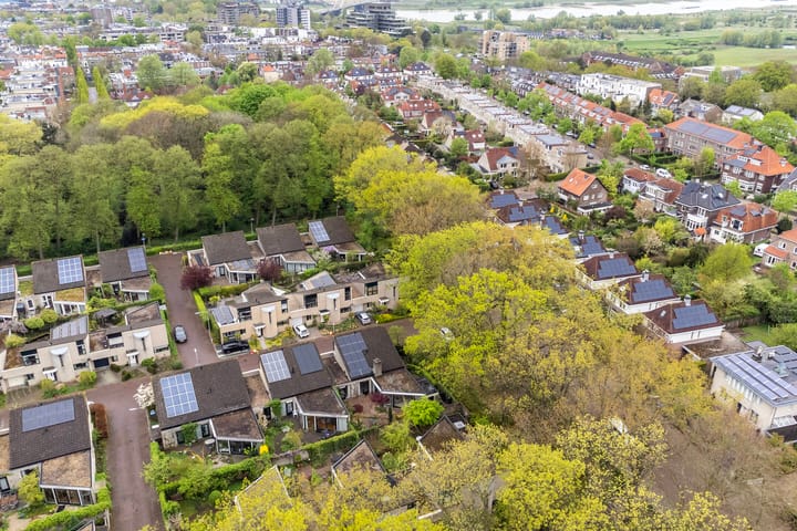 Foto 42 van Eugène Lückerstraat 1