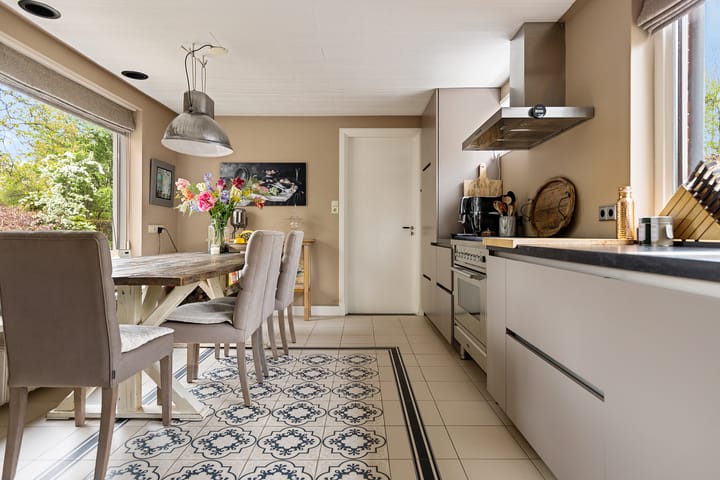 Foto 2 van Stationsweg 12