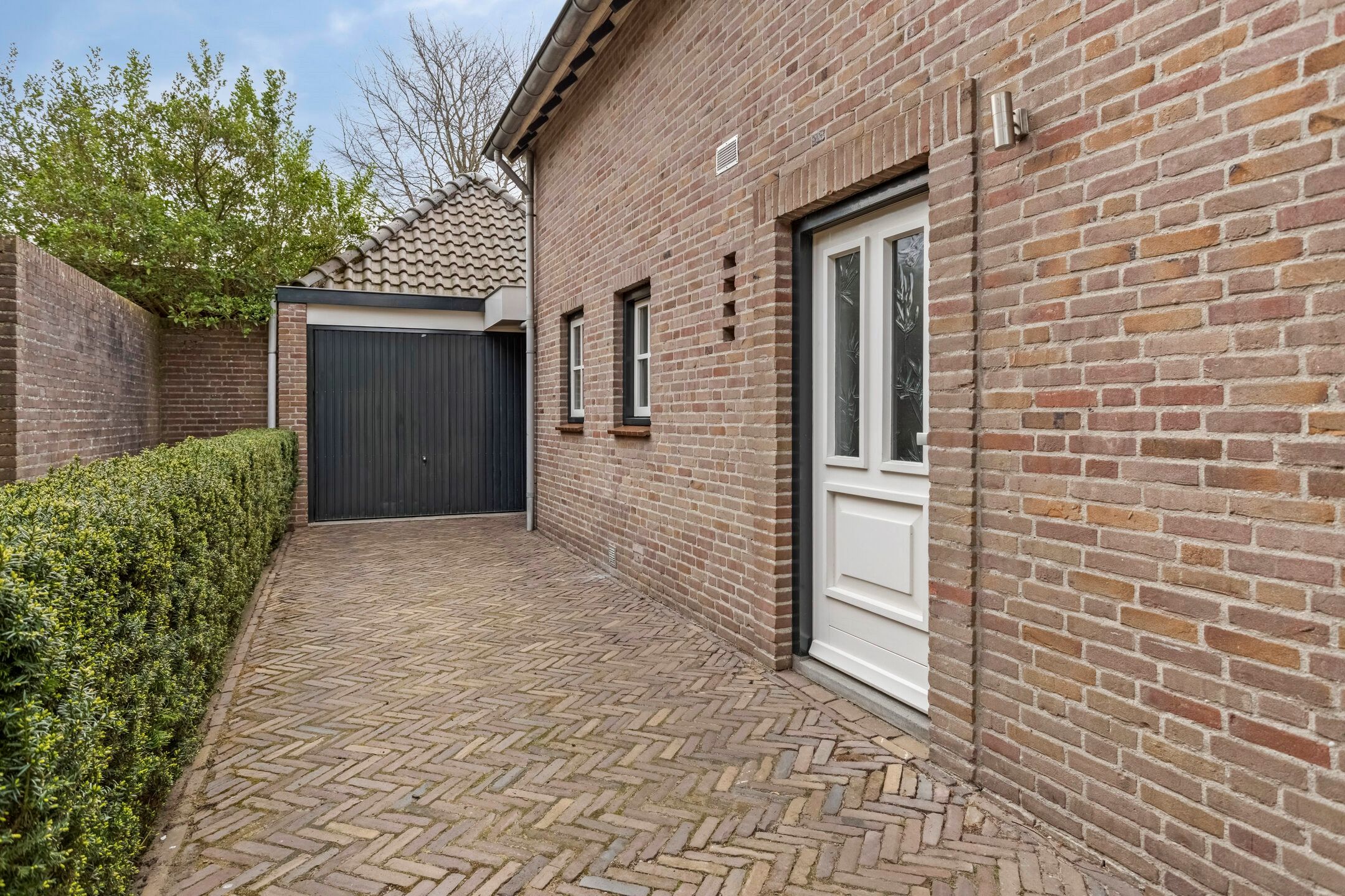 Photo 9 of Heeleind 73