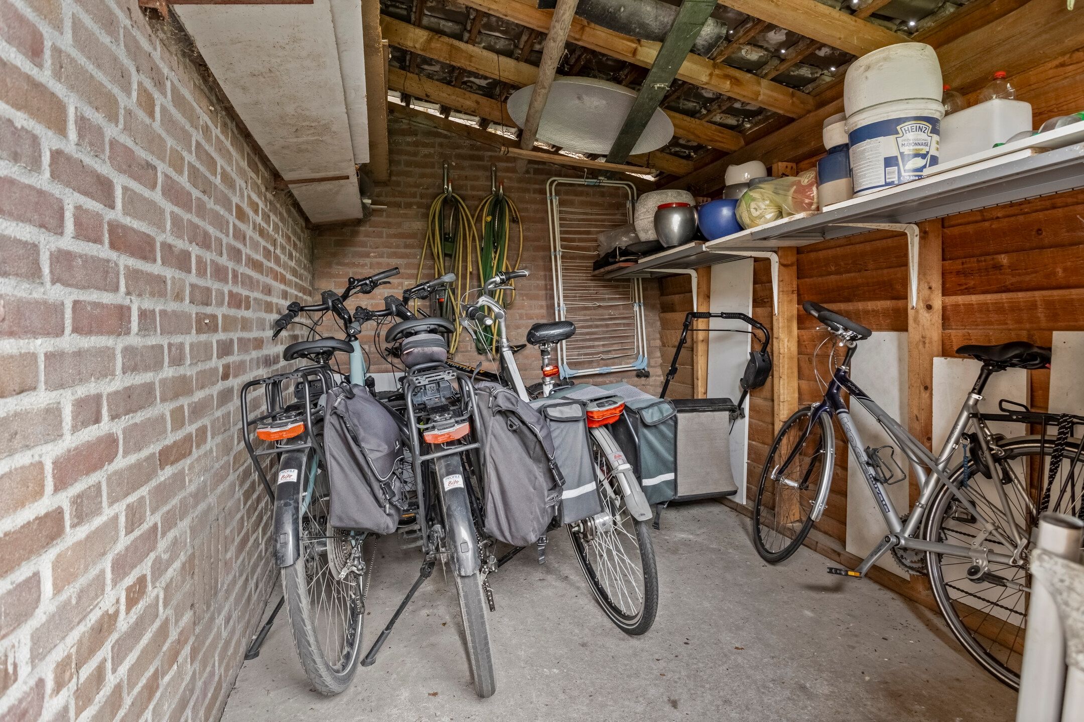 Photo 33 of Heeleind 73