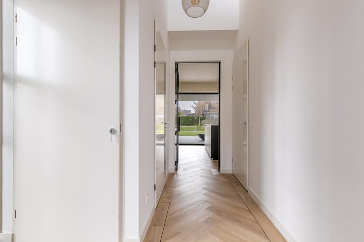 Foto 11 van Richard Feynmanstraat 29