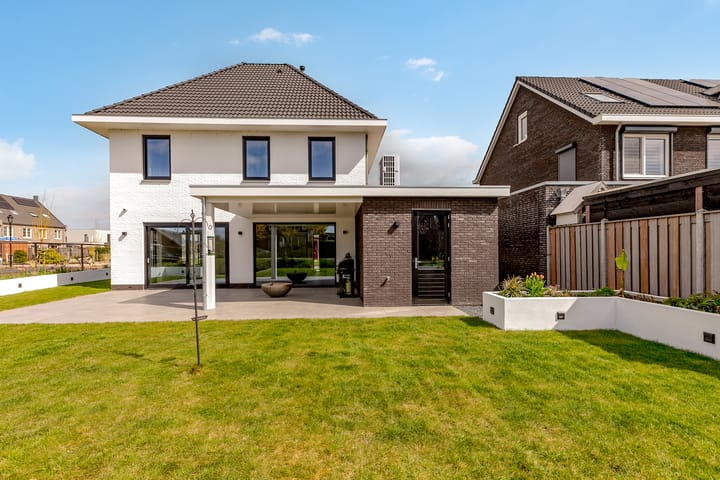 Foto 58 van Richard Feynmanstraat 29