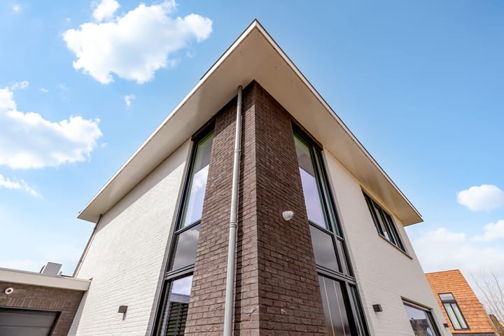 Foto 78 van Richard Feynmanstraat 29