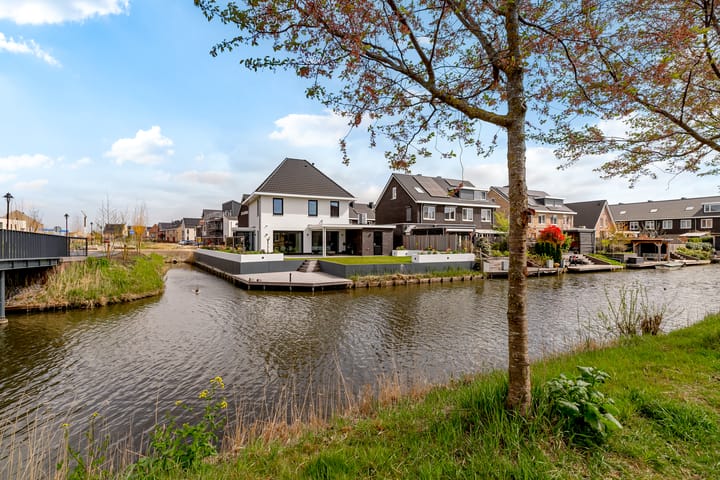 Foto 79 van Richard Feynmanstraat 29