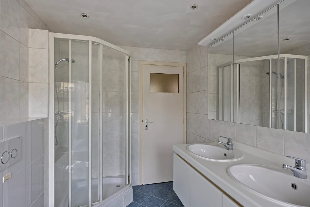 Photo 28 of Liviuslaan 77