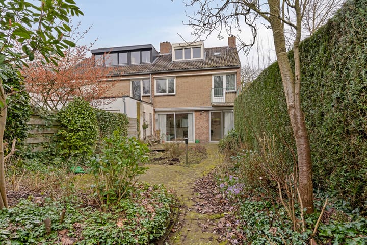 Foto 40 van Liviuslaan 77