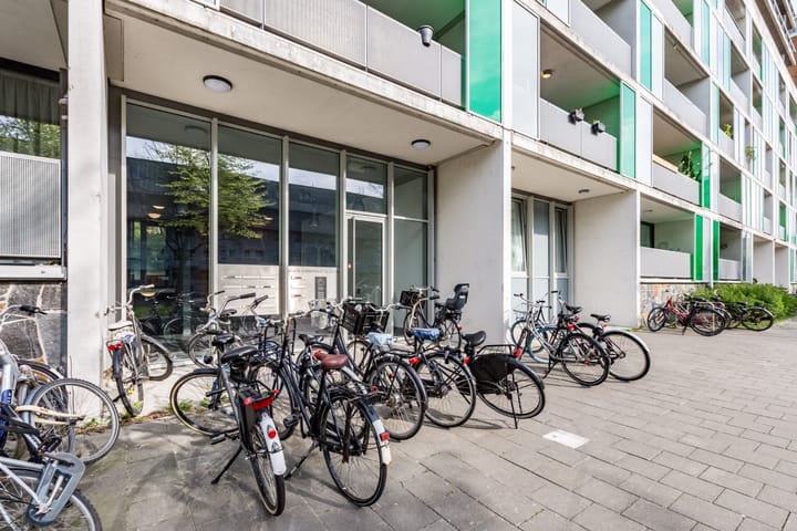 Photo 7 of Willy Sluiterstraat 106