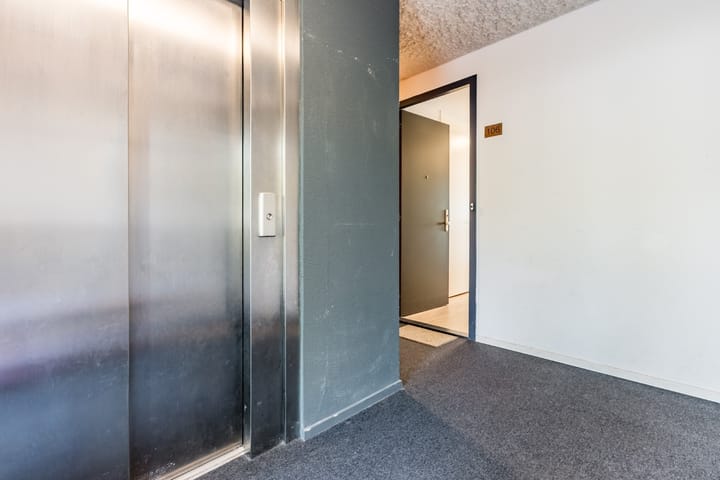 Photo 9 of Willy Sluiterstraat 106