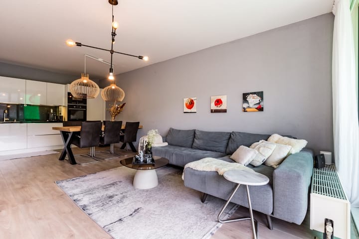 Photo 10 of Willy Sluiterstraat 106