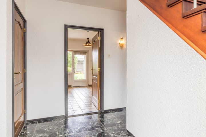 Foto 5 van Burgemeester van de Loostraat 2