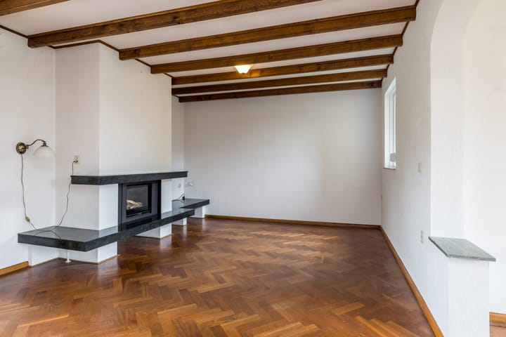 Foto 9 van Burgemeester van de Loostraat 2