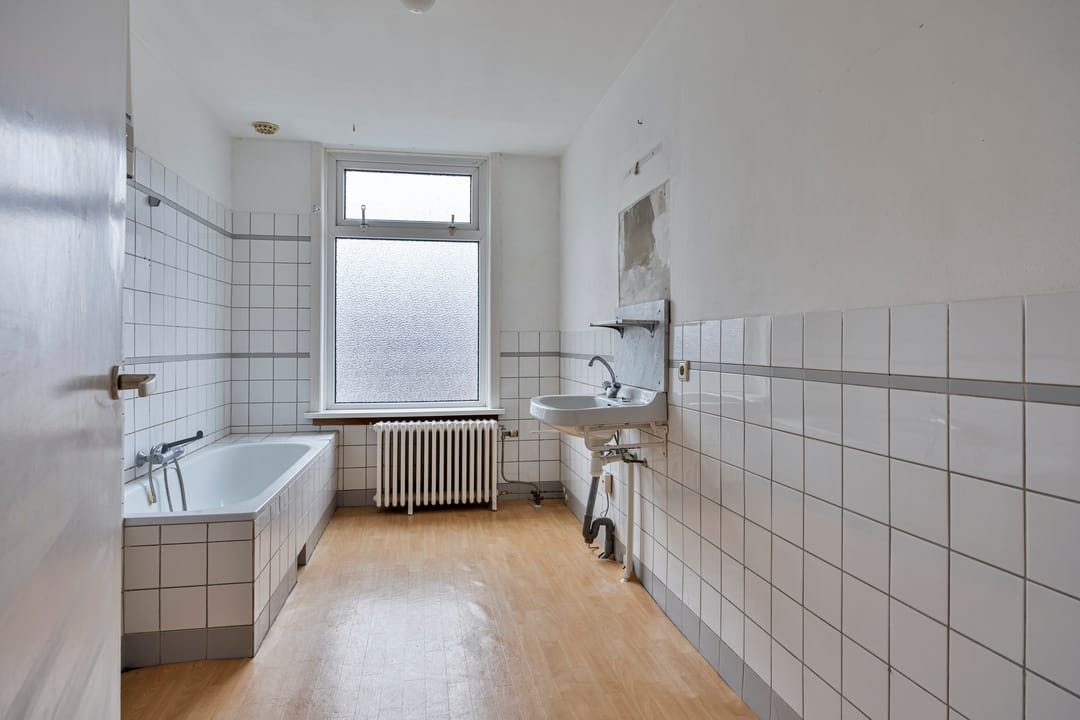 Photo 13 of Loosduinsekade 120