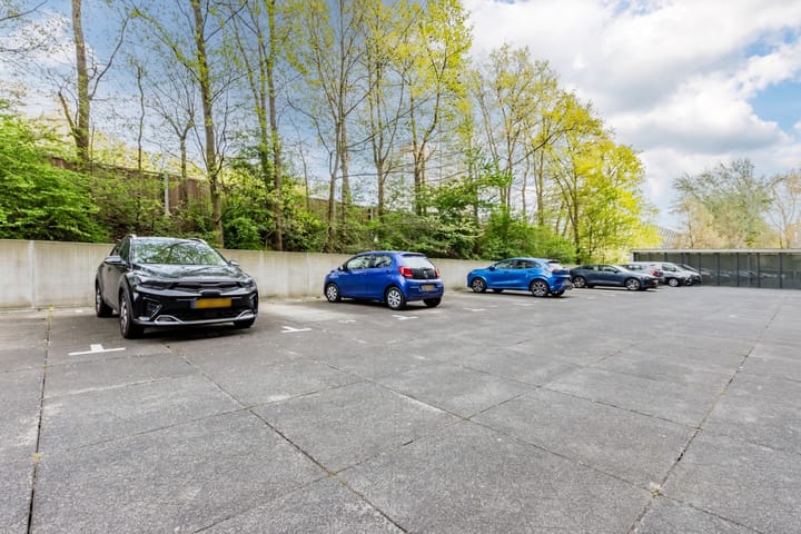 Photo 34 of Willy Sluiterstraat 106